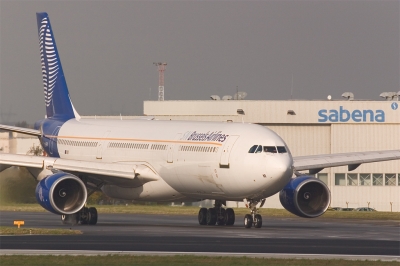 OO-SFM  -  EBBR  -  28-10-04
Keywords: A330 OO-SFM SNBA SN Brussels Airlines
