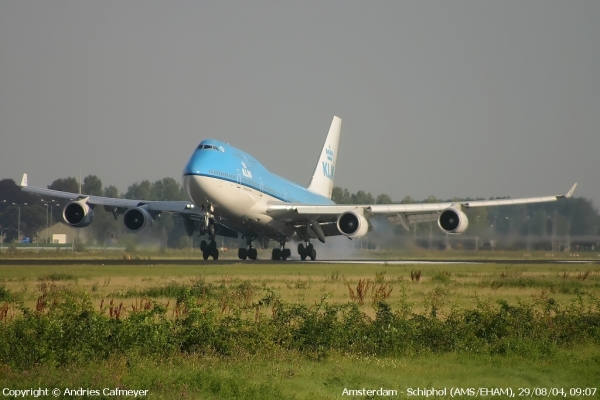 PH-BFT
Copyright © Andries
Keywords: Boeing 747 747-400 KLM Royal Dutch Airlines PH BFT PH-BFT Amsterdam Schiphol Netherlands AMS EHAM