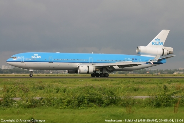 PH-KCA
Shining in its new KLM colors
Keywords: KLM Royal Dutch Airlines McDonnel Douglas MD-11 MD 11 PH KCA PH-KCA amsterdam schiphol netherlands ams eham