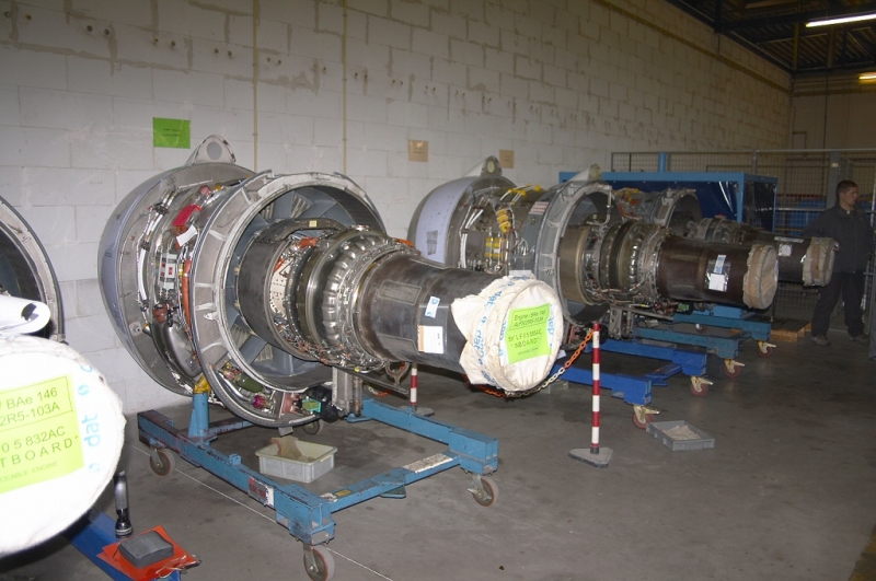 Engines
2 for BAe 146 and 2 for RJ ...

