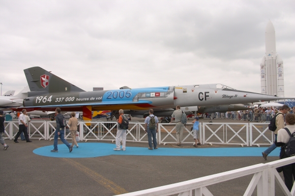 CF - Mirage IV
Keywords: Le Bourget 2005