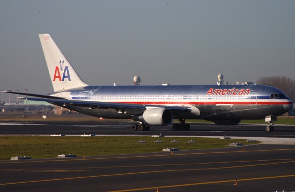 American Airlines B767-300 20
