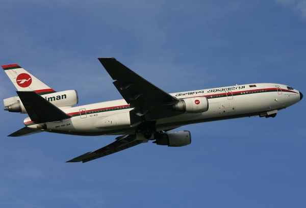 Biman Bangladesh Airlines DC-10-30 07R
