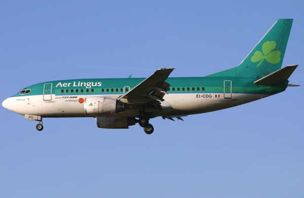Air Lingus B737-500 25L
