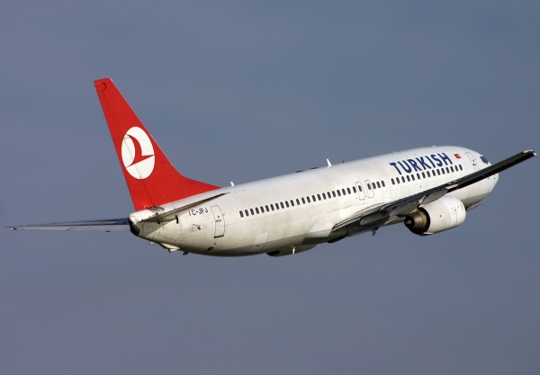 Turkish Airlines B737-800 07R

