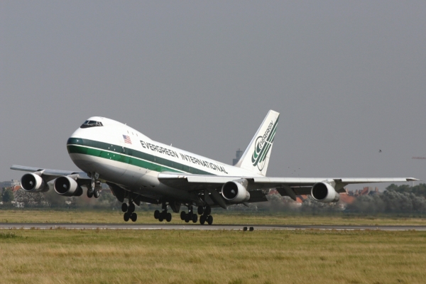 N481EV
Evergreen International Airlines about to touch down RWY26
copyright Michel Vandaele (http://users.telenet.be/michel.vandaele)
Keywords: B747 - BOEING