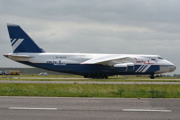 An-124 POT
Date 22-06-06
Ready for take-off.
