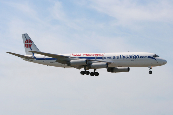 DC-8 AIN
Date 16-07-06
Second AIN today coming in very slow as AIN855P from Malabo, Equatorial Guinea.
