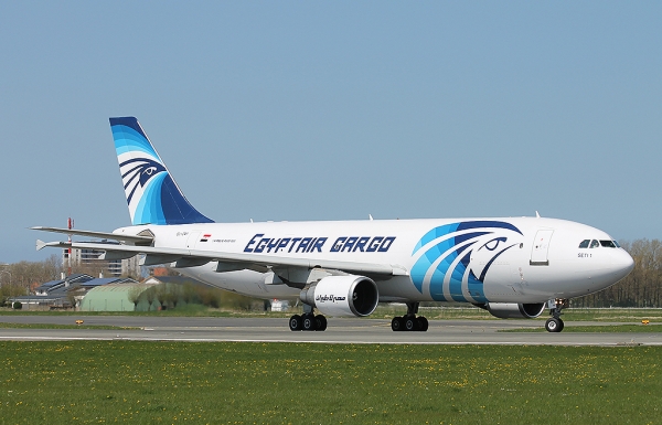 SU-GAY
Date 29-04-13 Egypt Air Cargo 521 departing to Mitiga, Libia. I just love this new color scheme.
