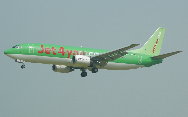 OO-TUM
Keywords: OO-TUM Jet4you 737-400