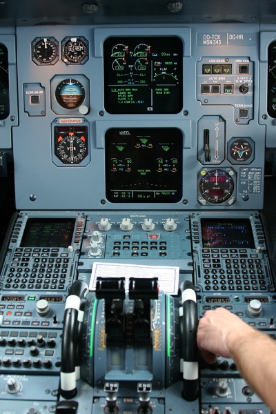 cockpit
