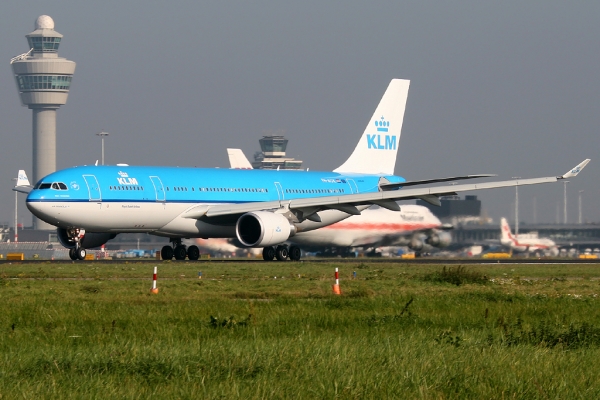 KLM-A332
24 take-off / 11-10-2005
