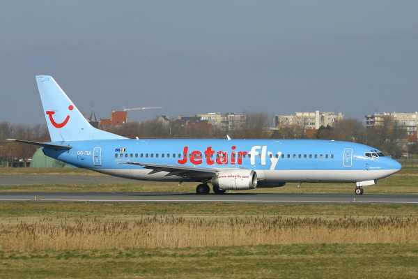 OO-TUI
We Fly Jetairfly... Lovely new colours and nice weather... ( Canon 300D + Sigma 50-500 )
Keywords: OO-TUI B737-4K5 Jetairfly OST EBOS Oostende Ostend Ostende