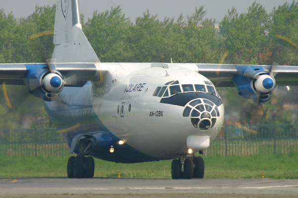 UR-LMI
Close up of this russian prop! While its getting ready for its smokey departure to Prestwick...
Keywords: OST EBOS Oostende Ostend Ostende UR-LMI AN12BK Volare Air Company