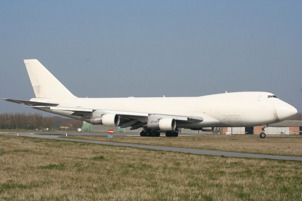 G-MKJA
Date 02-04-09
BGB 118 leaving empty to Luxemburg. 
This jumbo has a nice dirty smile.
