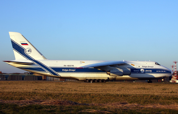 RA-82078
VDA's RA82078 AN124  about to take/off from RWY 08 at EBOS
Keywords: AN124